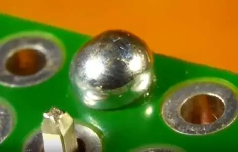 solda mal feita excesso de estanho